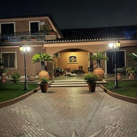 Villa Ines อาร์เดีย ภายนอก รูปภาพ